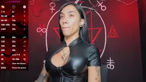 Snapshot of victoriavampire666 chatting on 11.19.25 Victoria Vampire online show from 11.19.25