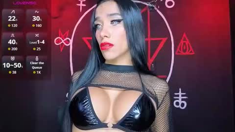 Snapshot of victoriavampire666 chatting on 12.01.25 Victoria Vampire online show from 12.01.25