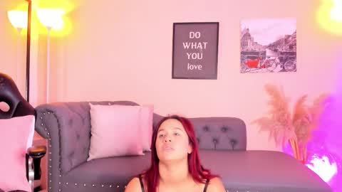 Snapshot of victoriazans chatting on 02.26.26 Victoriazans online show from 02.26.26