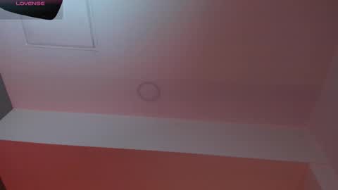 Snapshot of victoriia_vixen chatting on 02.08.26 Victoria Vixen online show from 02.08.26