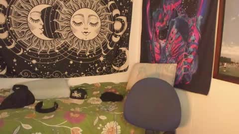 Victorino Jhonson online show from 01.04.25