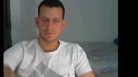 victormanuelq_1 online show from 04.29.26