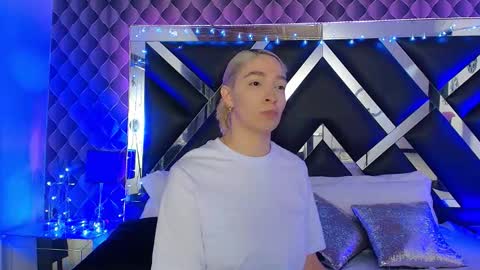 victtoria lee online show from 02.23.26