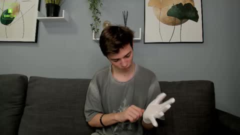 Snapshot of viego_pattel chatting on 10.17.25 Viego Pattel online show from 10.17.25