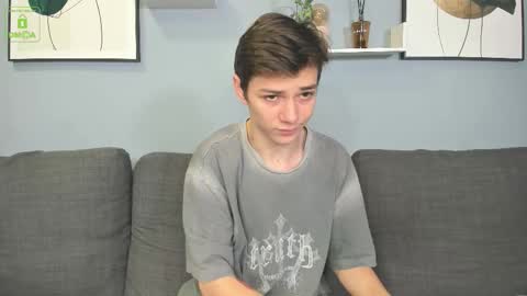 Snapshot of viego_pattel chatting on 10.31.25 Viego Pattel online show from 10.31.25