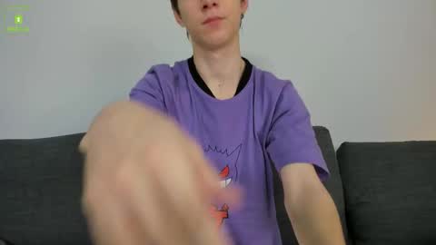 Snapshot of viego_pattel chatting on 11.05.25 Viego Pattel online show from 11.05.25