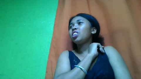Snapshot of vierge28430 chatting on 05.16.26 vierge28430 online show from 05.16.26