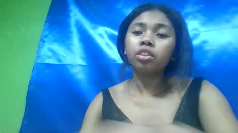 Snapshot of vierge28430 chatting on 06.09.26 vierge28430 online show from 06.09.26
