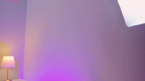 Victoria  online show from 09.23.25