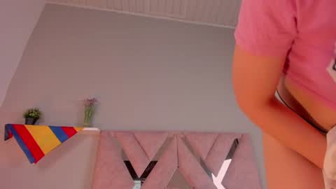 Victoria  online show from 07.18.26