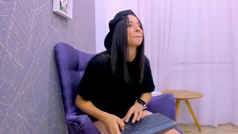 viictoriiasaenz online show from 01.11.26