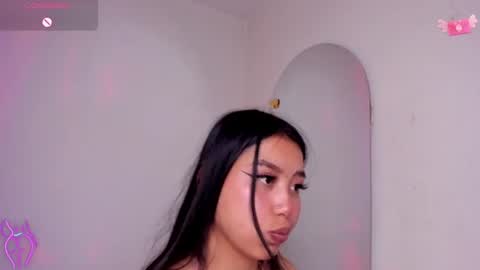 Snapshot of viioleett_cum chatting on 07.31.26 viioleett_cum online show from 07.31.26