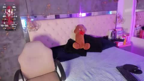 Violet online show from 09.13.25