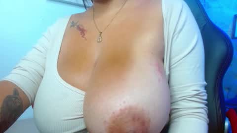 viioleta online show from 10.11.25