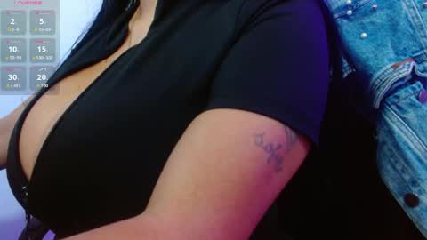 viioleta online show from 04.21.26