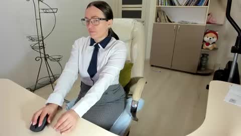 Ukrainian-woman online show from 11.20.25
