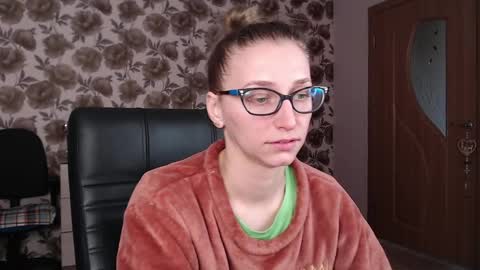 Vika online show from 12.07.24