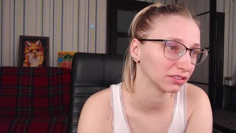 Vika online show from 03.19.26