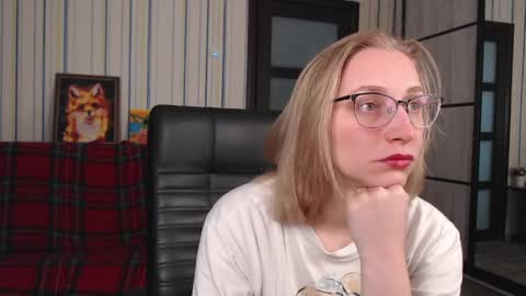 Vika online show from 04.28.26