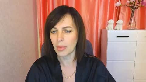 Vika online show from 11.22.25