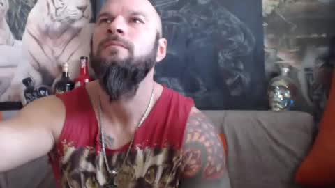 Snapshot of viking_me chatting on 01.23.25 viking online show from 01.23.25