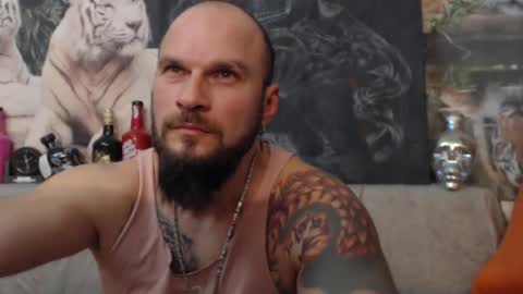 Snapshot of viking_me chatting on 02.03.25 viking online show from 02.03.25