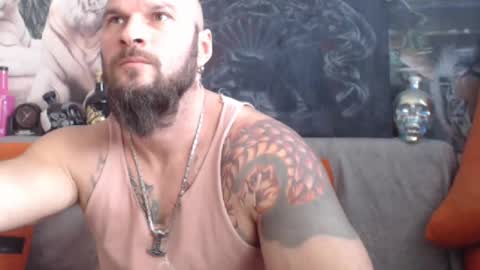 Snapshot of viking_me chatting on 02.12.25 viking online show from 02.12.25