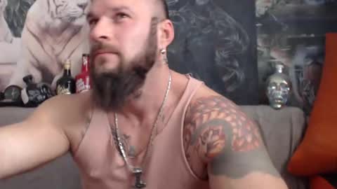 Snapshot of viking_me chatting on 02.26.25 viking online show from 02.26.25