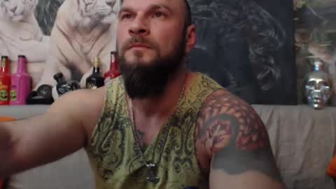 Snapshot of viking_me chatting on 03.11.25 viking online show from 03.11.25