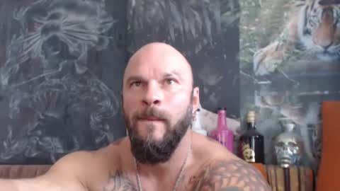 Snapshot of viking_me chatting on 09.12.25 viking online show from 09.12.25