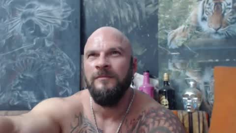 Snapshot of viking_me chatting on 09.15.25 viking online show from 09.15.25