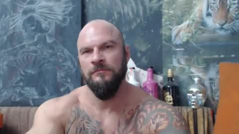 Snapshot of viking_me chatting on 09.19.25 viking online show from 09.19.25