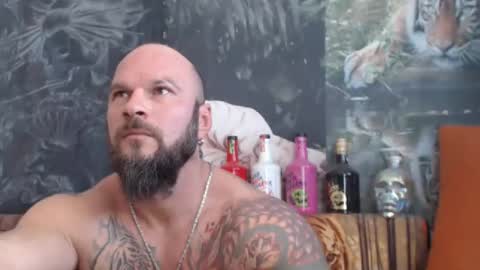 Snapshot of viking_me chatting on 09.23.25 viking online show from 09.23.25