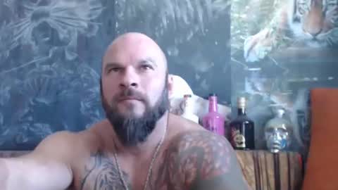 Snapshot of viking_me chatting on 09.24.25 viking online show from 09.24.25