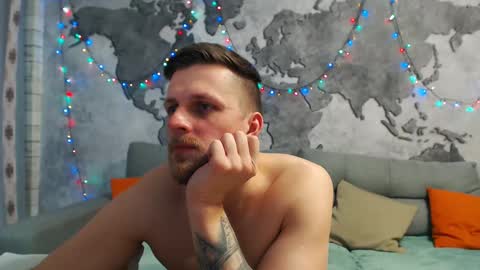 Snapshot of vikingchrisss chatting on 12.15.24 vikingchrisss online show from 12.15.24
