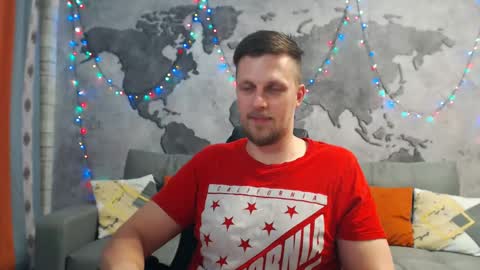 Snapshot of vikingchrisss chatting on 12.17.24 vikingchrisss online show from 12.17.24
