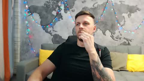 Snapshot of vikingchrisss chatting on 01.06.25 vikingchrisss online show from 01.06.25