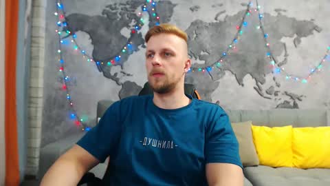 Snapshot of vikingchrisss chatting on 01.15.25 vikingchrisss online show from 01.15.25