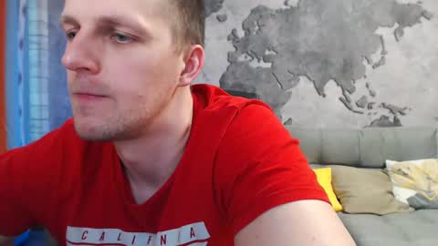 Snapshot of vikingchrisss chatting on 03.04.25 vikingchrisss online show from 03.04.25
