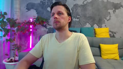 vikingchrisss online show from 04.11.26