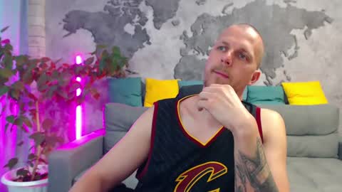 Snapshot of vikingchrisss chatting on 07.17.26 vikingchrisss online show from 07.17.26