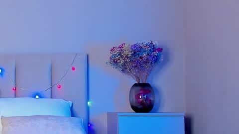 VIKKI online show from 01.03.25