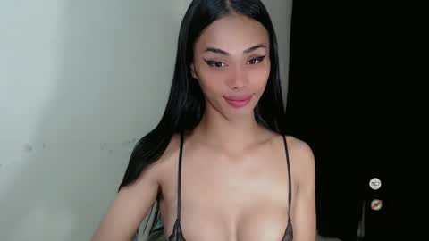 vikkylustfull online show from 01.29.25