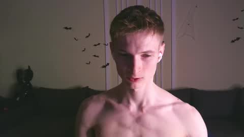 Max online show from 10.26.25