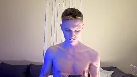 Max online show from 06.11.26
