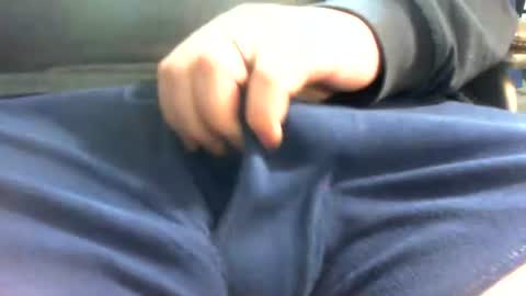 Snapshot of viktor_krum chatting on 03.27.26 viktor_krum online show from 03.27.26