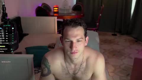 Snapshot of viktor_secret chatting on 07.17.26 fansly VITEKsecret online show from 07.17.26