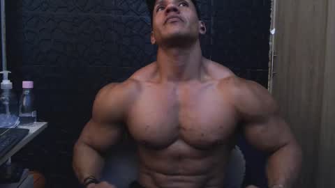 Viktor Herrera online show from 11.15.25