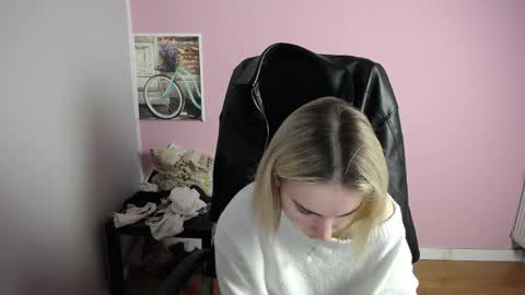 viktoria_lovely online show from 04.22.26