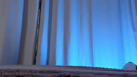 Vikky online show from 11.14.25